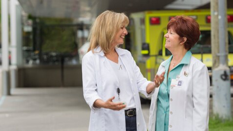 Gemeinsam vorangehen mit ausreichend Krankenschwestern